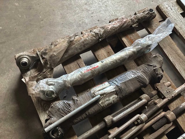 Diverse machine toebehoren - afbeelding 2 van  4