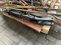 Diverse machinedelen ( kuhn frees) - afbeelding 4 van  5