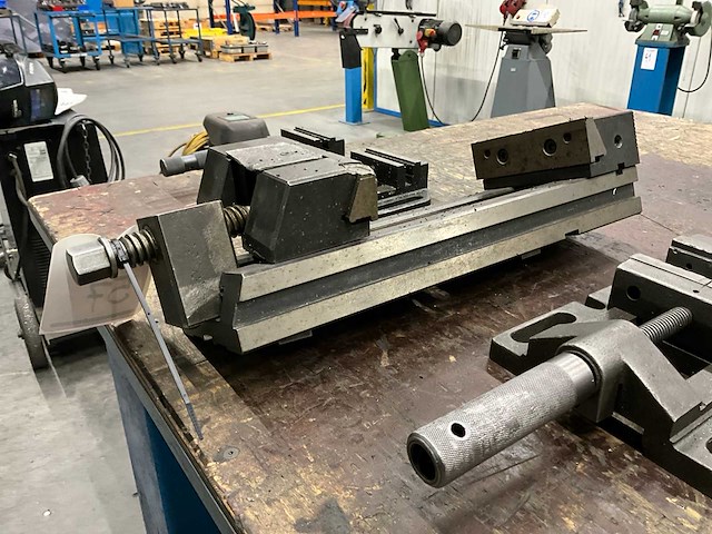 Diverse machineklemmen (5x) - afbeelding 3 van  8