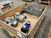 Diverse machineonderdeel - afbeelding 1 van  14