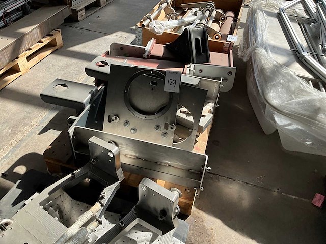 Diverse machineonderdelen - afbeelding 5 van  27