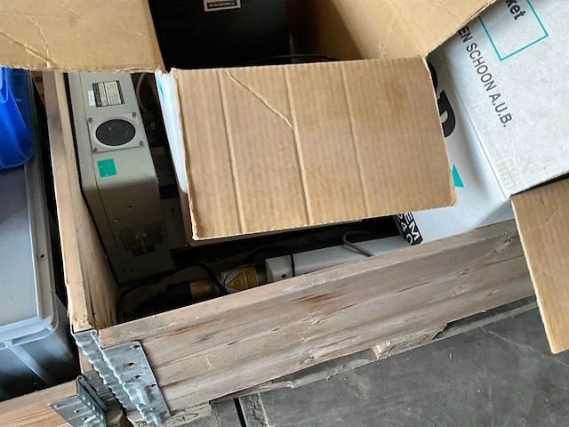 Diverse machineonderdelen - afbeelding 17 van  27