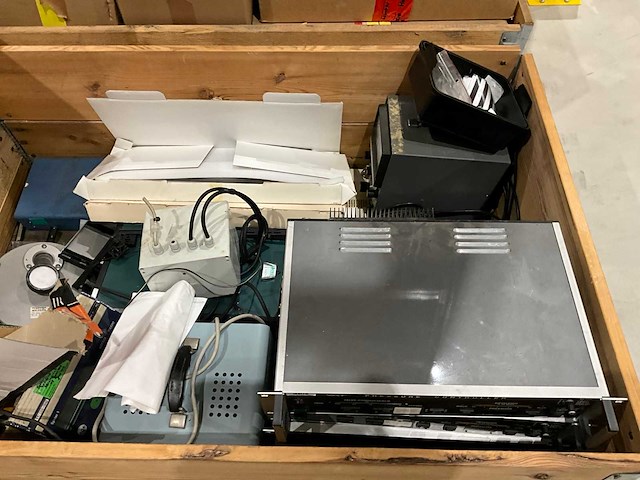 Diverse machineonderdelen - afbeelding 3 van  10