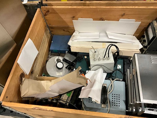 Diverse machineonderdelen - afbeelding 4 van  10