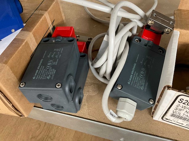 Diverse machineonderdelen - afbeelding 3 van  5