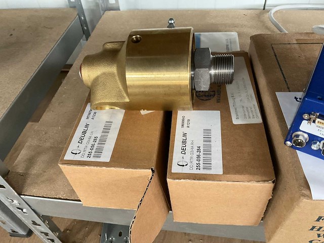 Diverse machineonderdelen - afbeelding 5 van  5