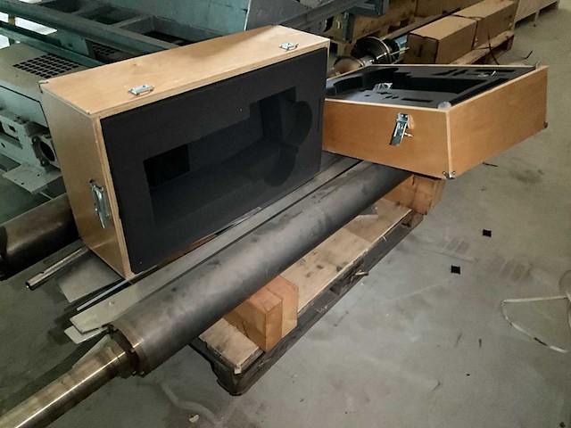 Diverse machineonderdelen - afbeelding 8 van  16