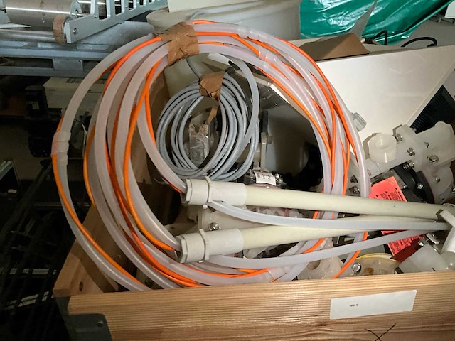 Diverse machineonderdelen - afbeelding 15 van  16