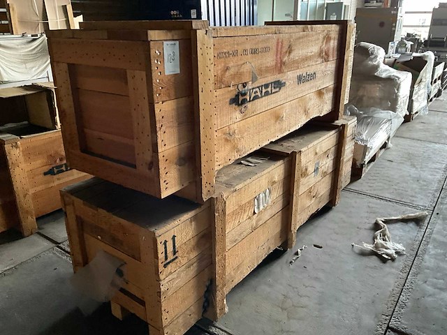 Diverse machineonderdelen - afbeelding 13 van  31