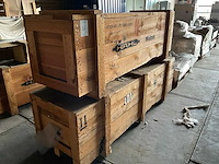 Diverse machineonderdelen - afbeelding 13 van  31