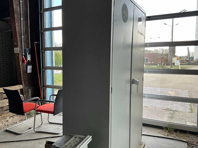 Diverse machineonderdelen - afbeelding 25 van  31