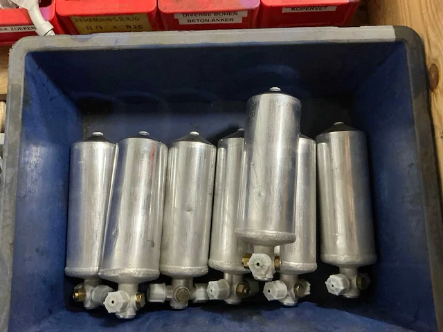 Diverse machineonderdelen - afbeelding 3 van  8