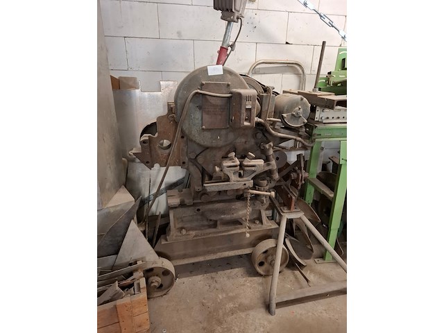 Diverse machines en onderdelen - afbeelding 13 van  13