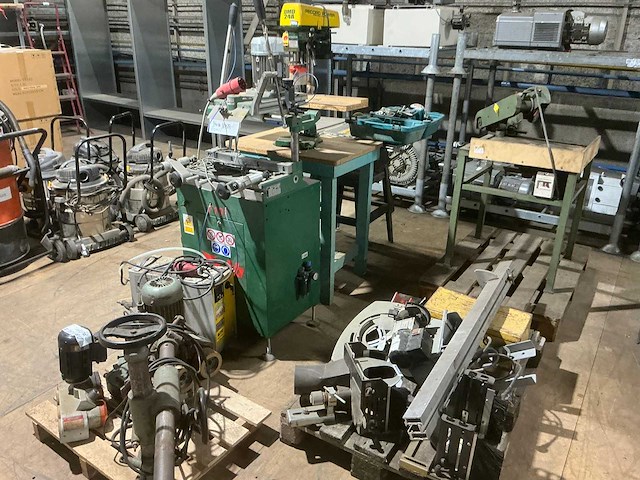 Diverse machines + onderdelen - afbeelding 10 van  15