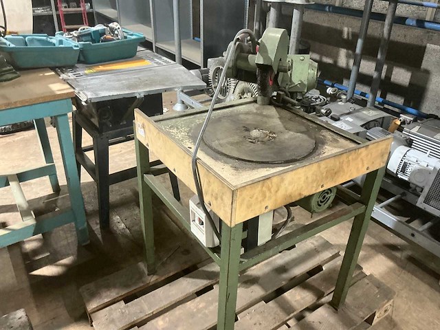 Diverse machines + onderdelen - afbeelding 15 van  15