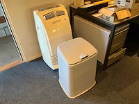 Diverse magazijn -en kantoortoebehoren - afbeelding 2 van  8