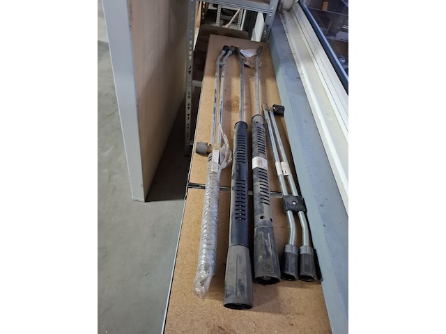 Diverse magazijn inventaris - afbeelding 19 van  22