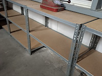 Diverse magazijn inventaris - afbeelding 22 van  22