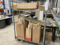 Diverse magazijninventaris en inpakmateriaal - afbeelding 2 van  5