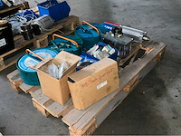 Diverse magazijninventaris - afbeelding 3 van  7