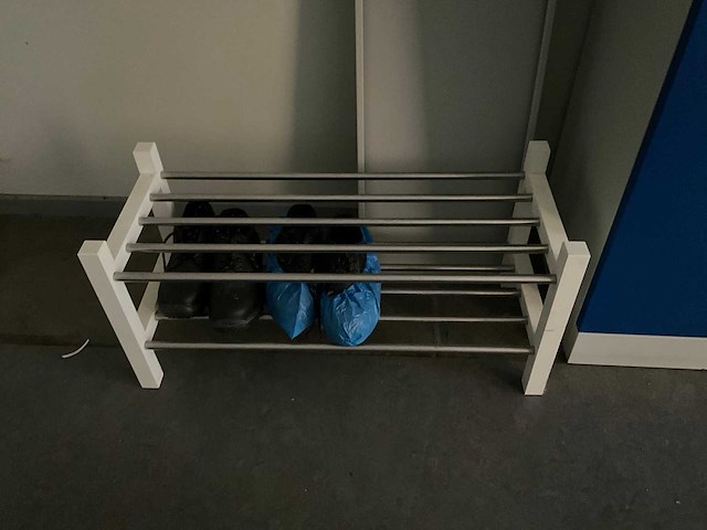 Diverse magazijninventaris - afbeelding 2 van  4