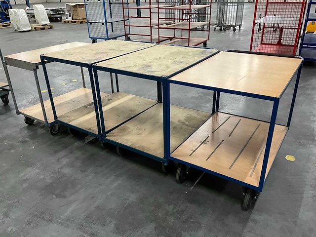 Diverse magazijnwagens (4x) - afbeelding 3 van  4