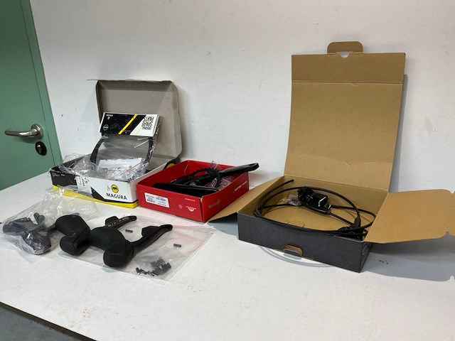 Diverse magura / sram / shimano fietsonderdelen (7x) - afbeelding 1 van  5