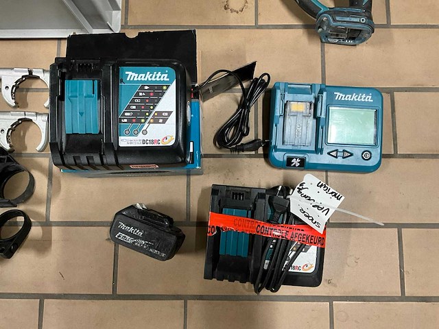 Diverse makita gereedschappen en onderdelen - afbeelding 6 van  6