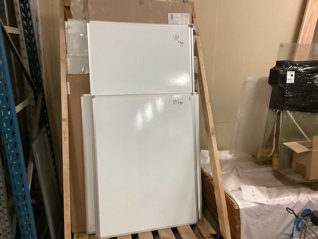 Diverse maten whiteboards (18x) - afbeelding 1 van  13