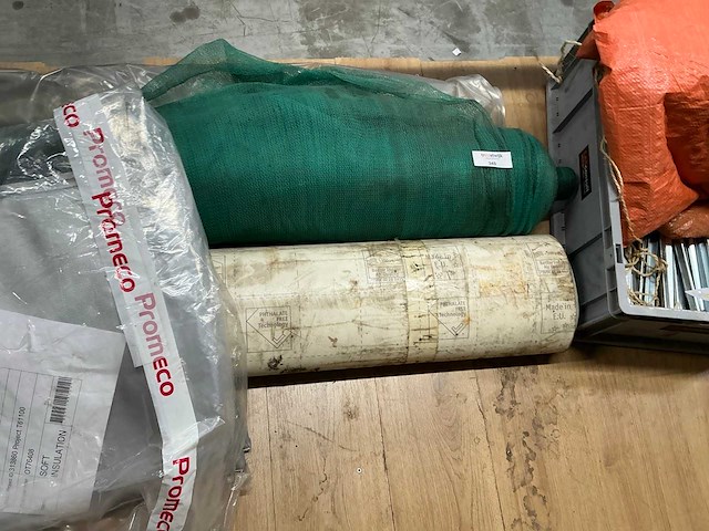 Diverse materialen op rol - afbeelding 3 van  3