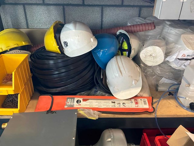 Diverse materialen - afbeelding 6 van  20