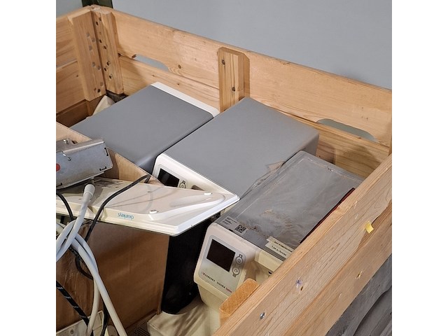 Diverse medische apparatuur, o.a. ems/soredex - afbeelding 7 van  24