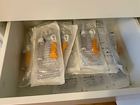 Diverse medische benodigdheden - afbeelding 8 van  16