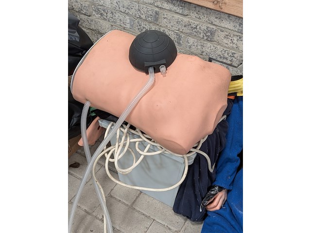 Diverse medische hulpmiddelen en brancardkussens - afbeelding 4 van  8