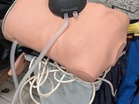 Diverse medische hulpmiddelen en brancardkussens - afbeelding 4 van  8