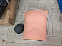 Diverse medische hulpmiddelen en brancardkussens - afbeelding 5 van  8