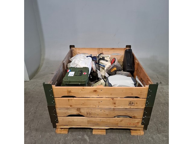 Diverse medische instrumenten, propaq - afbeelding 1 van  17