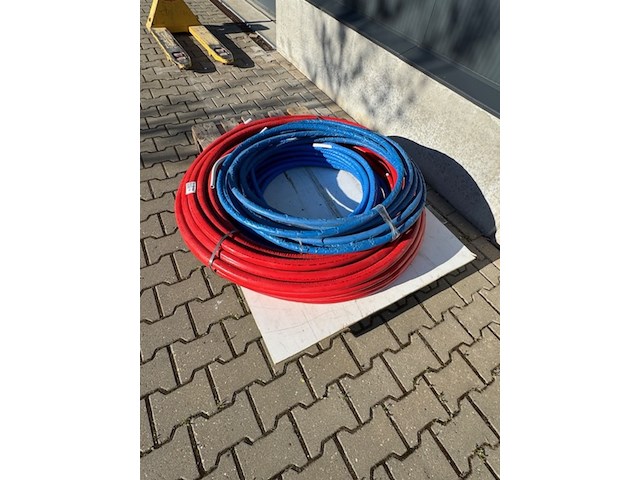 Diverse meerlagenbuis rood en blauw - afbeelding 2 van  5