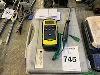 Diverse meetapparatuur (3x) - afbeelding 5 van  5