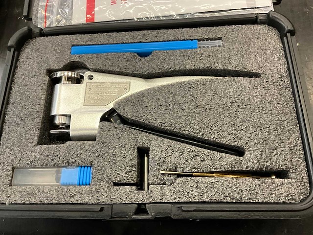 Diverse meetapparatuur (4x) - afbeelding 8 van  12