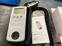 Diverse meetapparatuur (4x) - afbeelding 11 van  12