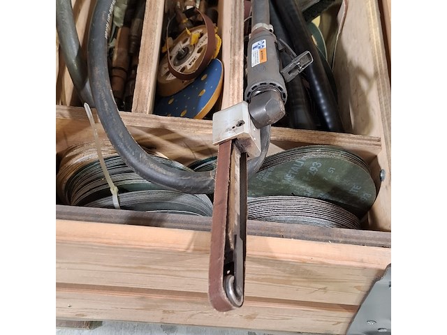 Diverse meetapparatuur en 2x houten transportkist, o.a nieaf - afbeelding 11 van  16