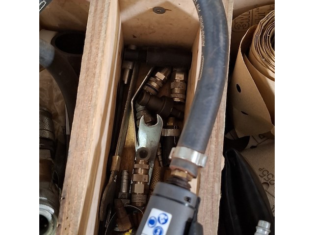 Diverse meetapparatuur en 2x houten transportkist, o.a nieaf - afbeelding 12 van  16