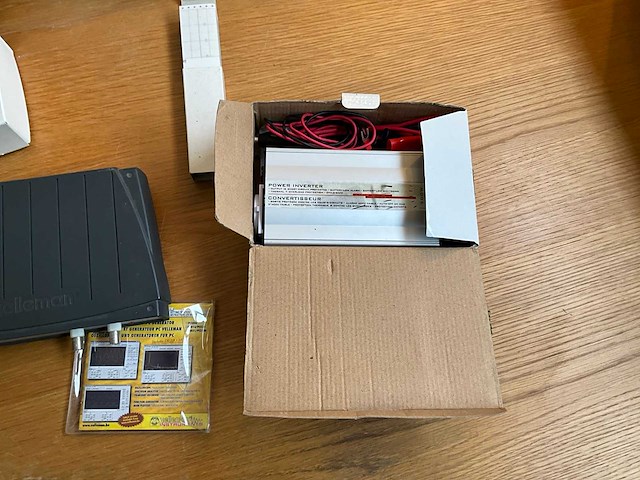 Diverse meetapparatuur - afbeelding 6 van  8