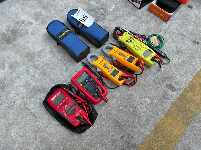 Diverse meetapparatuur - afbeelding 3 van  6