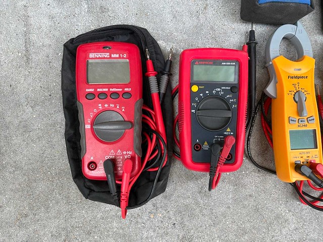 Diverse meetapparatuur - afbeelding 4 van  6