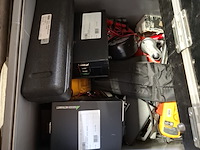 Diverse meetinstrumenten en gereedschap - afbeelding 2 van  13