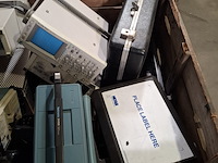 Diverse meetinstrumenten en gereedschap - afbeelding 4 van  13