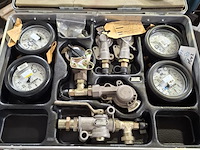 Diverse meetinstrumenten en gereedschap - afbeelding 10 van  13