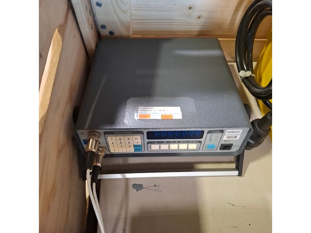 Diverse meetinstrumenten , o.a. tektronix - afbeelding 8 van  9